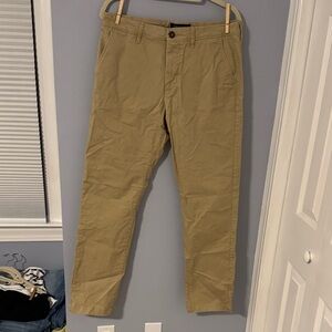 Aeropostale Men's Khaki Chinos